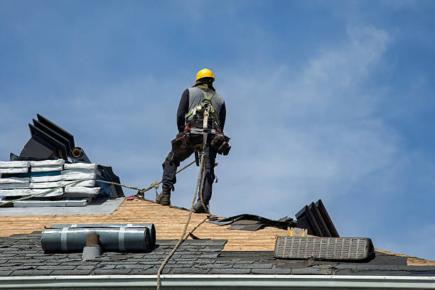 Professional Flat Roof Repair technician working in Keizer, OR